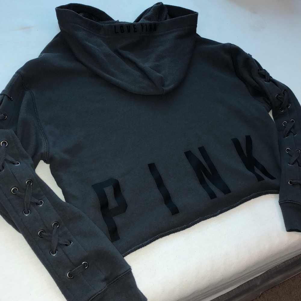 Victoria secret / pink hoodie 🌹